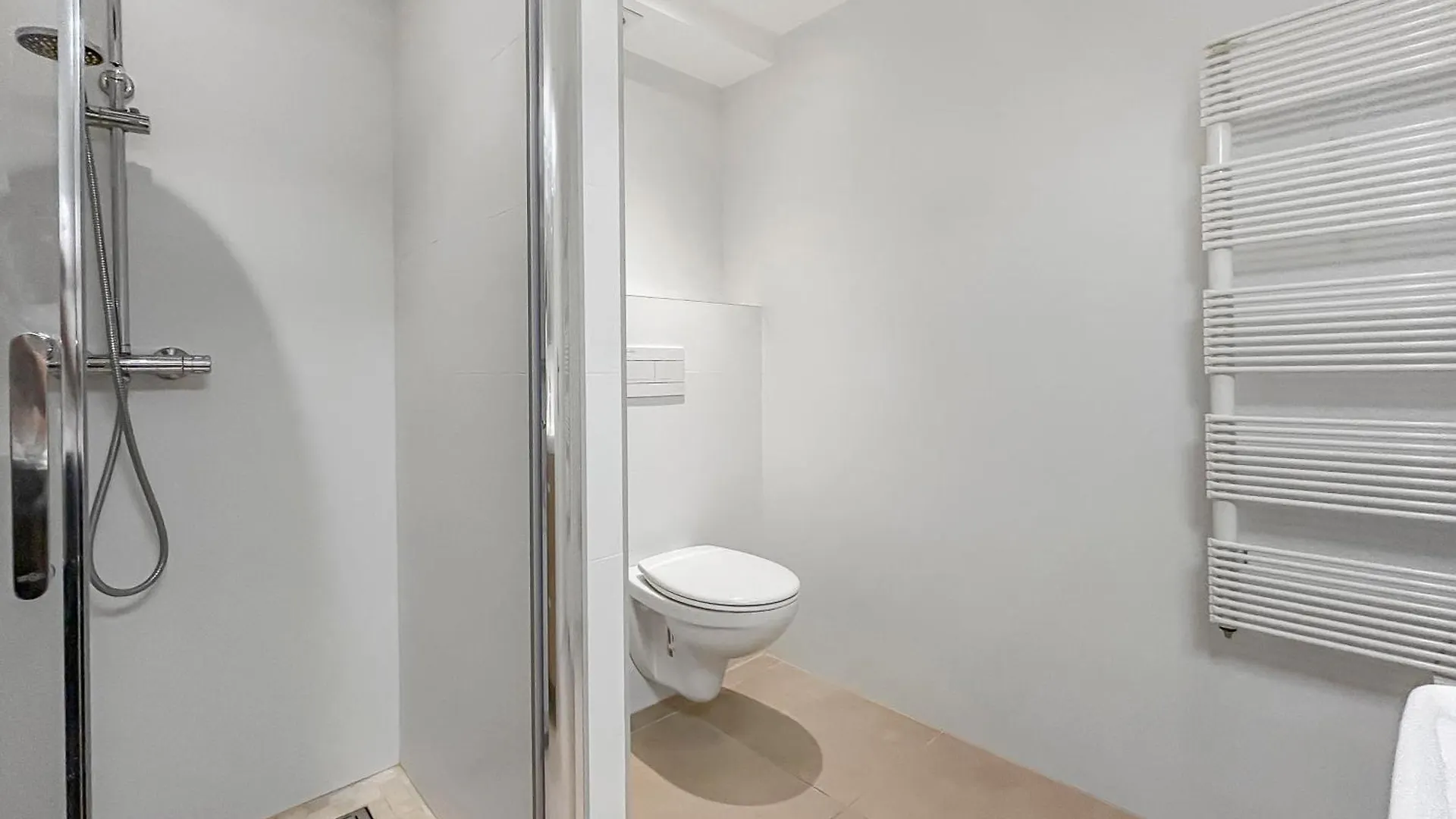 Appartement Spacieux & Vue Imprenable Saint-Laurent-du-Var Apartment