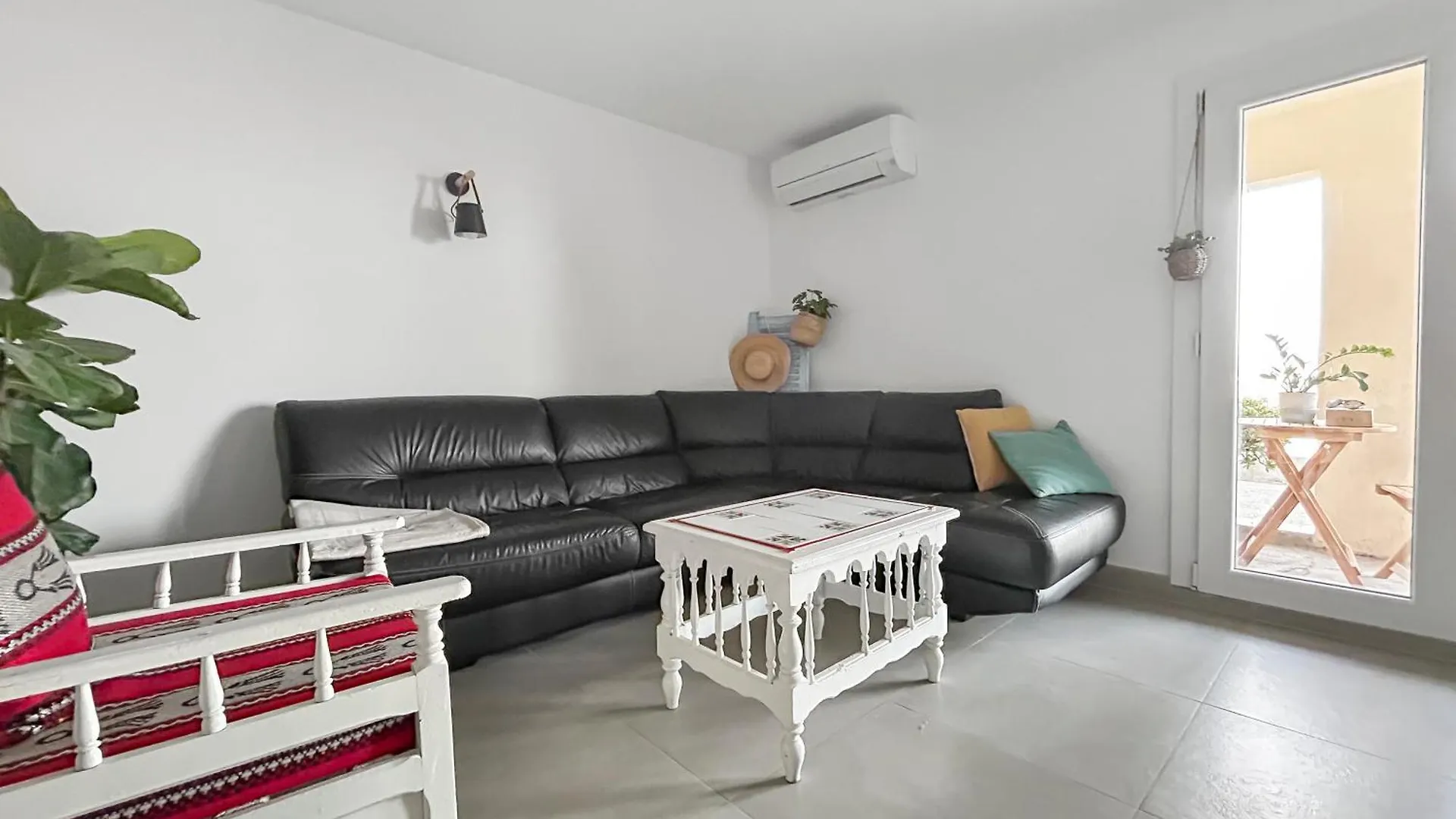 Appartement Spacieux & Vue Imprenable Saint-Laurent-du-Var Apartment
