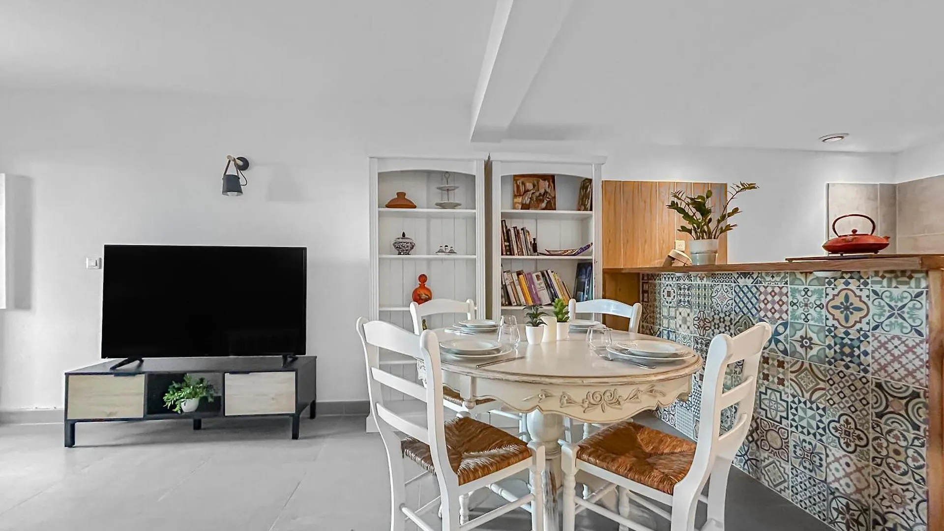 Appartement Spacieux & Vue Imprenable Saint-Laurent-du-Var Apartment